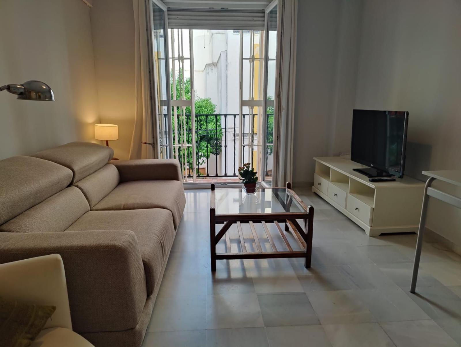 Luminoso Apartamento Exterior Con Balcon Y Patio En Centro Historico Feria-Alameda Seville Ngoại thất bức ảnh