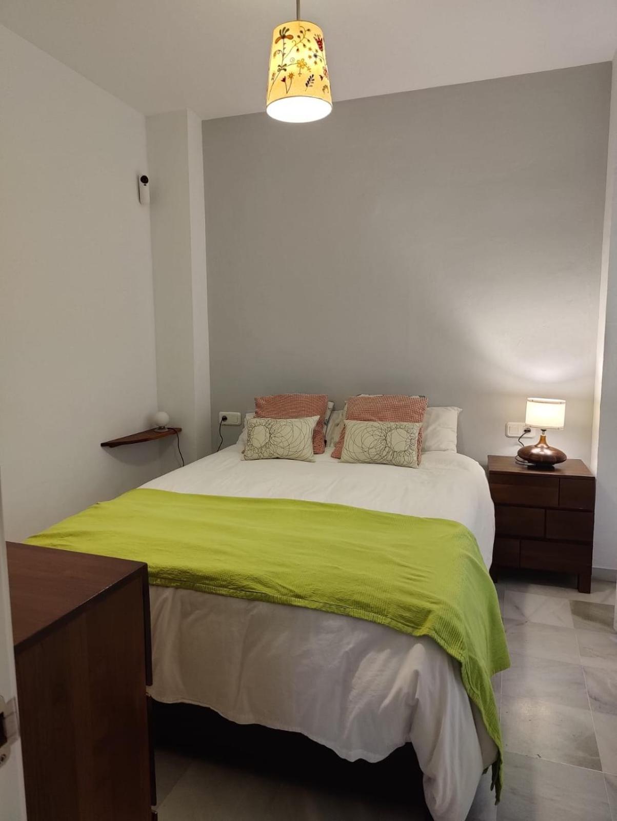Luminoso Apartamento Exterior Con Balcon Y Patio En Centro Historico Feria-Alameda Seville Ngoại thất bức ảnh