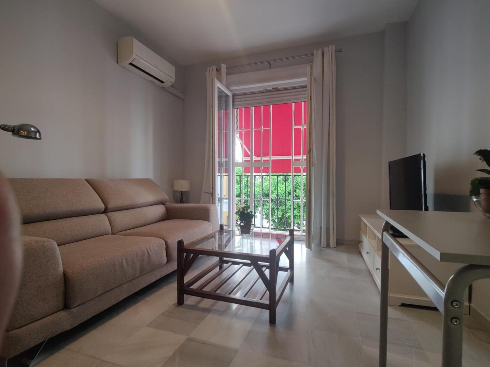 Luminoso Apartamento Exterior Con Balcon Y Patio En Centro Historico Feria-Alameda Seville Ngoại thất bức ảnh